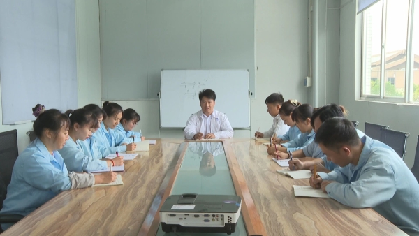 保山隆陽 園區經濟聚合力，鞋帽產業促共富